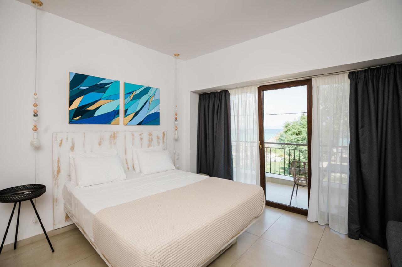 Limna Beach Afytos Exterior foto